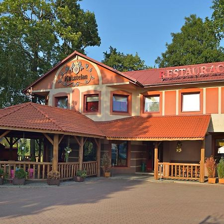 Restauracja Zajazd Kasztelan Кросно Екстериор снимка